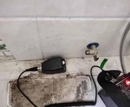 沈河屋顶漏水维修公司分享下卫生间漏水的危害及解决方法